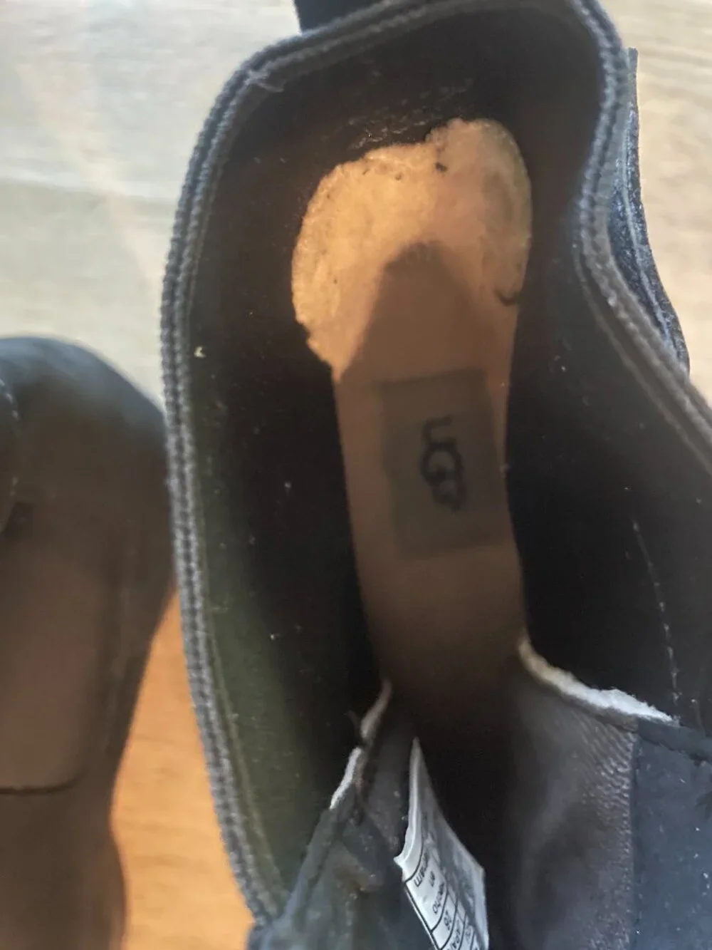 Ugg Women's Black Leather Adjustable Ankle Booties Sherpa Inside Wedge 9